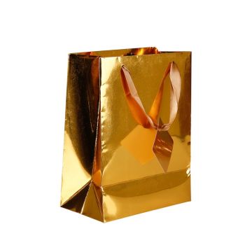 Cadeauzak met handvat in goudfolie 23x17,5 cm 
