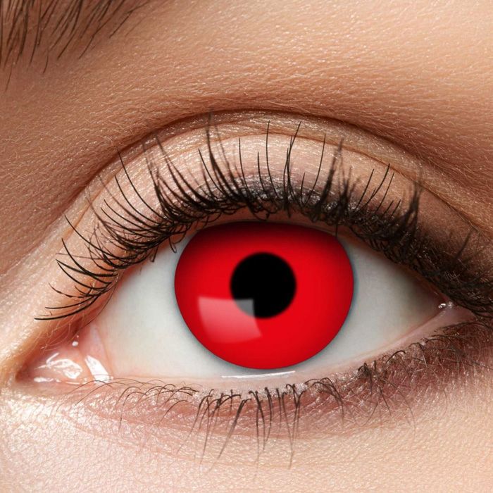 Contactlenzen bloedrood