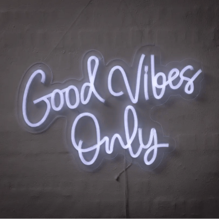 Good vibes only neon LED-bord - 40x61 cm