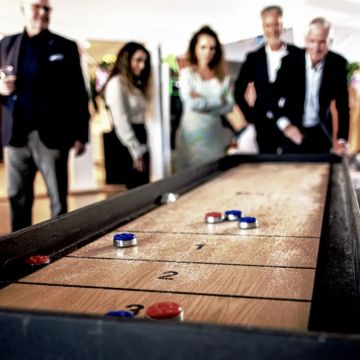 Verhuur van mega shuffleboard deluxe 280x75 cm 
