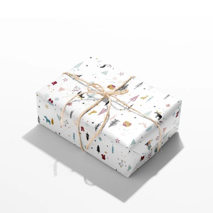 Kerst cadeaupapier in het wit met kerstmotieven - 1000x70 cm