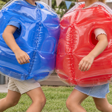 Opblaasbare bodybumpers 2 stk. voor spel en strijd