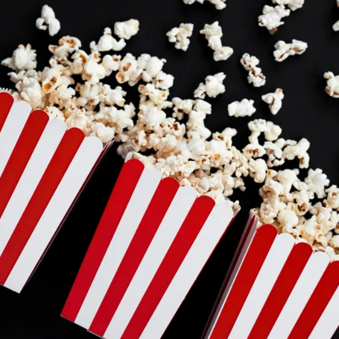 Rood met wit gestreepte popcornbeker 6x - 7x7x12 cm