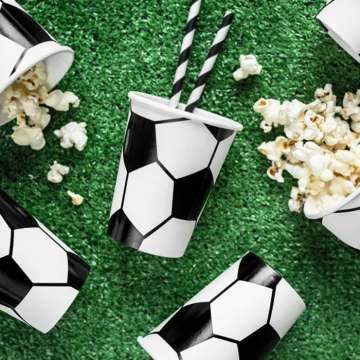 Papieren bekers met voetbalmotief 6x - 260 ml
