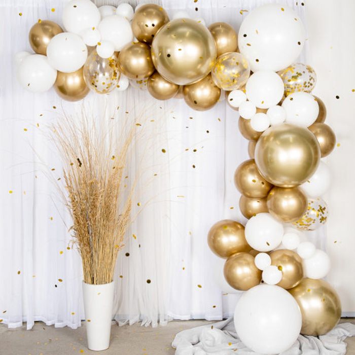 Ballonboog Wit & Goud - incl. ballonnen & confetti 80 delen